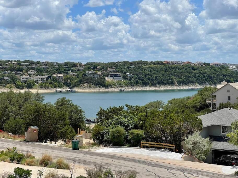 Lakeview Bungalow-Access To Lake, Pool, Gym, &Park Lago Vista Exterior photo